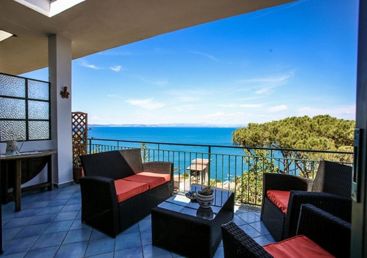 Апартаменты Terrace Sea View Порто Санто Стефано Экстерьер фото