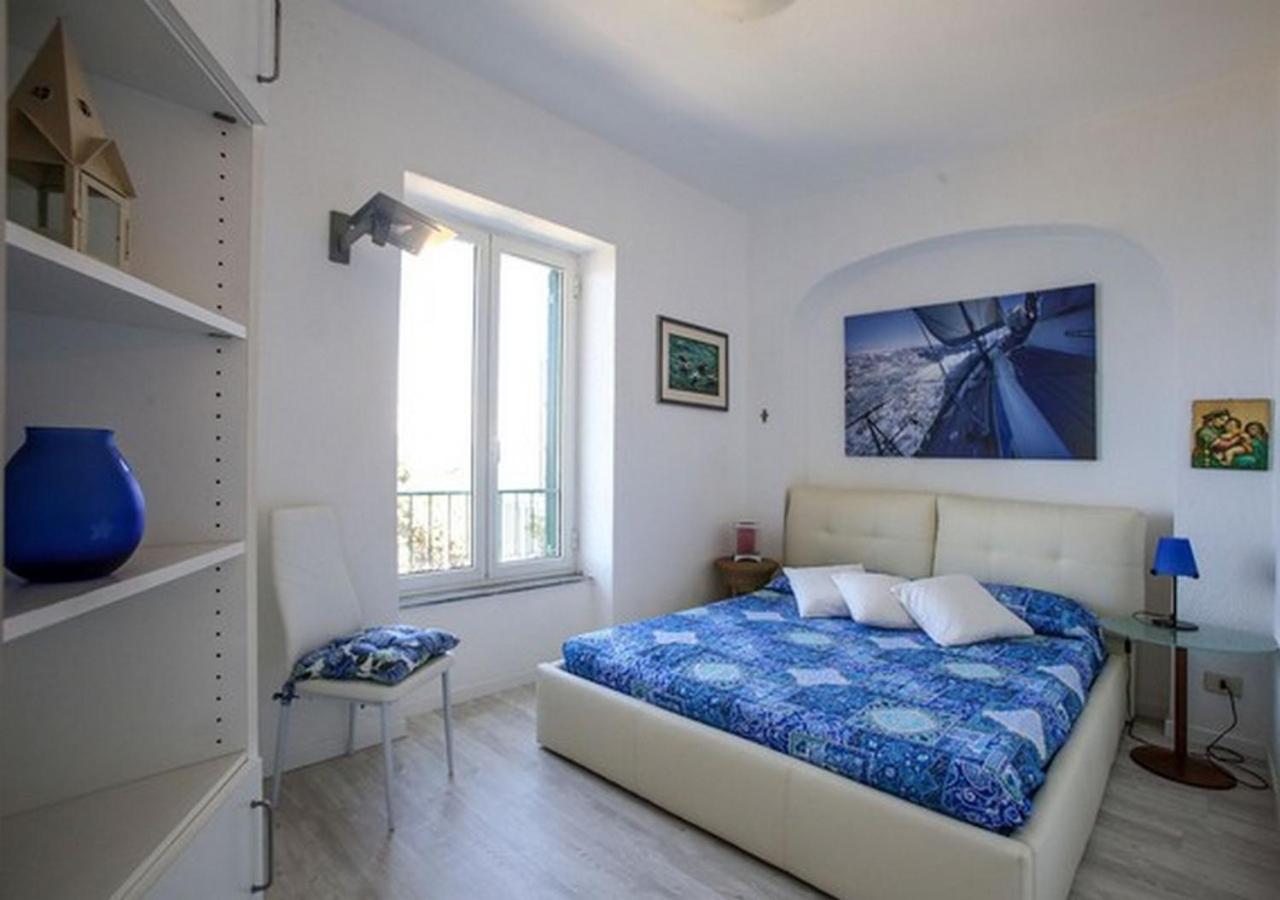 Апартаменты Terrace Sea View Порто Санто Стефано Экстерьер фото
